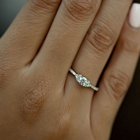 Bague Solitaire Diamant "Everly" Pavée